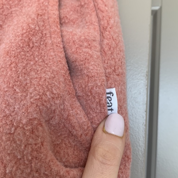 FEAT WOMENS LOUNGE SHORTS SMALL - Picture 2 of 5